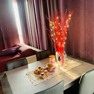 https://crystal-tower-mm.it-lombardy.com
