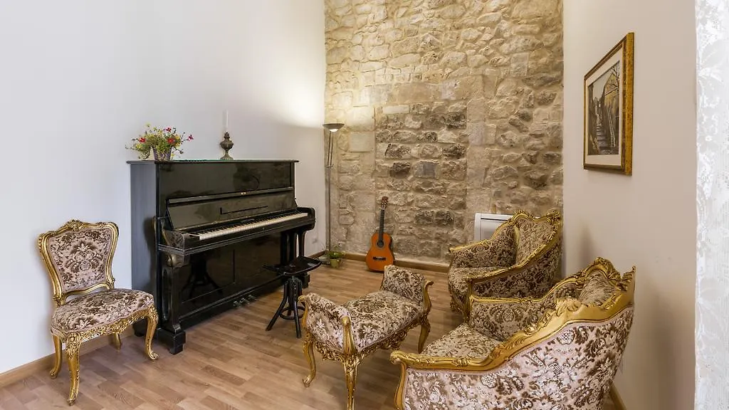 Scicli Albergo Diffuso Hotel